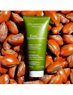 Clarins Eau Extraordinaire Crème Veloutée Revitalisante... 2