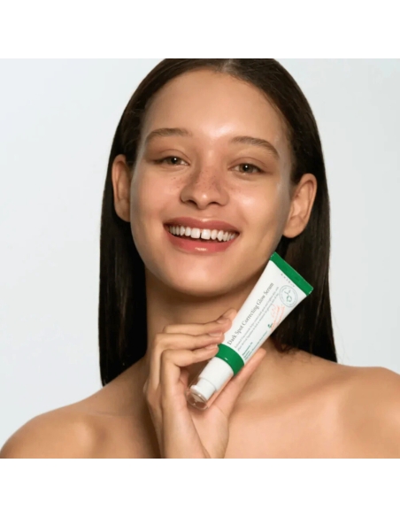 Axis-Y Dark Spot Correcting Glow Serum 50ml