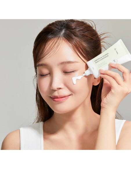 Iunik Centella Calming Daily Sunscreen 60ml