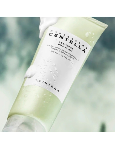 Skin1004 Madagascar Centella Tea Trica BHA Foam...