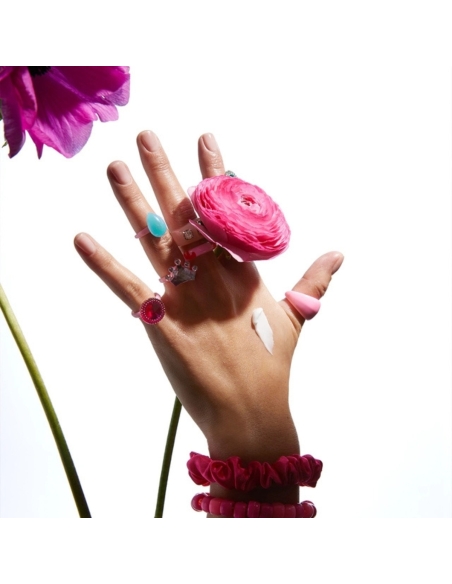 Roger Gallet Pack Fleur D Osmanthus and Gingembre Rouge and Bois D'Orange Creme Maos 30ml