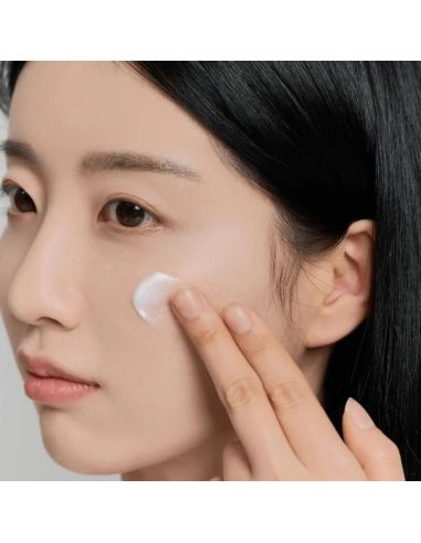 SKIN1004 Madagascar Centella Tone Brightening...