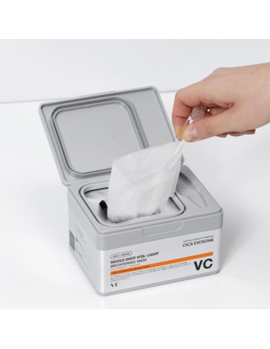 VT Cosmetics Reedle Shot Vita Light Brightening...